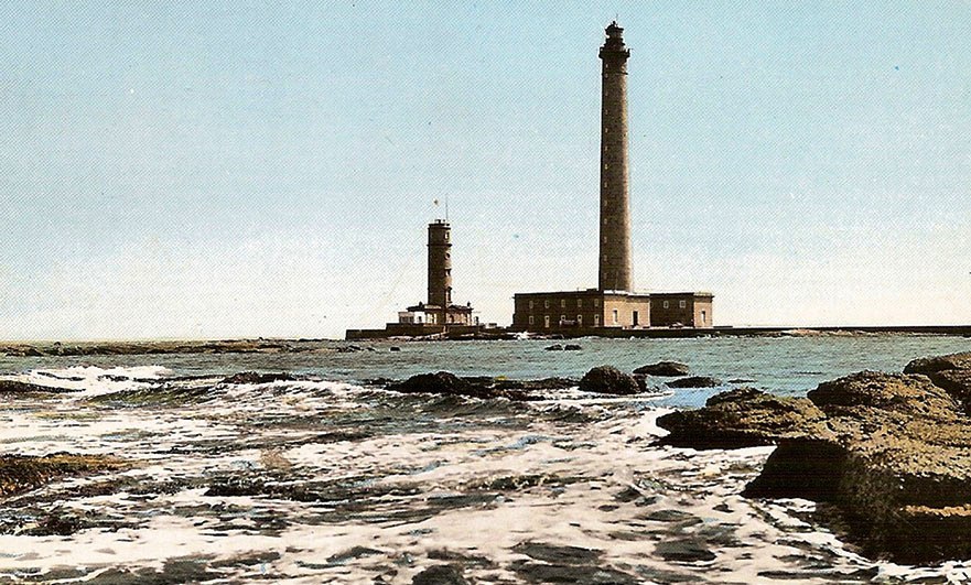 Hypnotising the birds, at Gatteville lighthouse